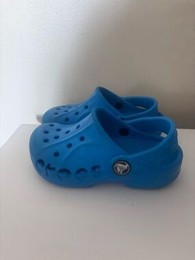 Kids Crocs- Toddler size 8
